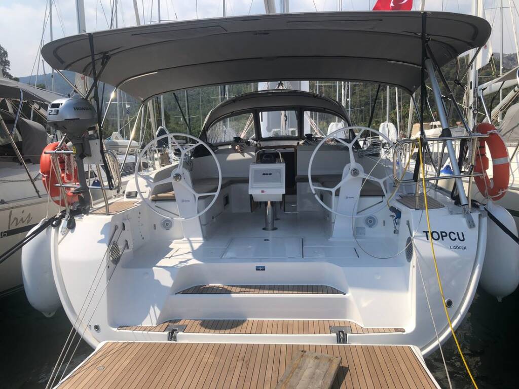 Sailing yacht Bavaria Cruiser 46 Topcu