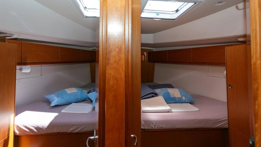 Sailing yacht Bavaria Cruiser 46 Lučija