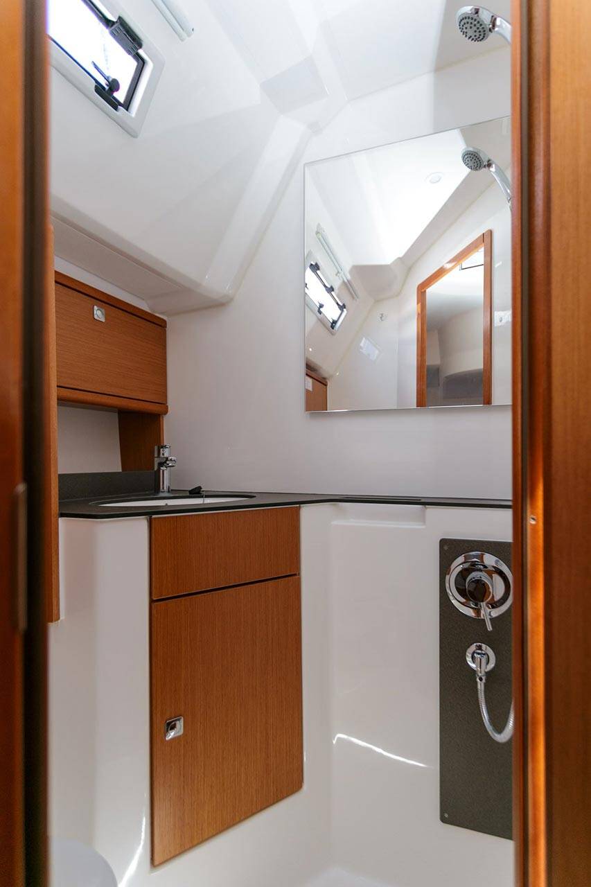 Sailing yacht Bavaria Cruiser 46 Lučija