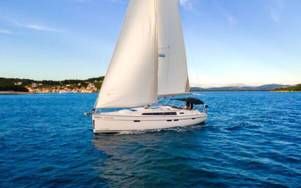 Bavaria Cruiser 46 White Star Marina Mandalina, Sibenik
