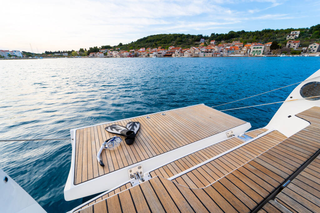 Sailing yacht Bavaria Cruiser 46 White Star