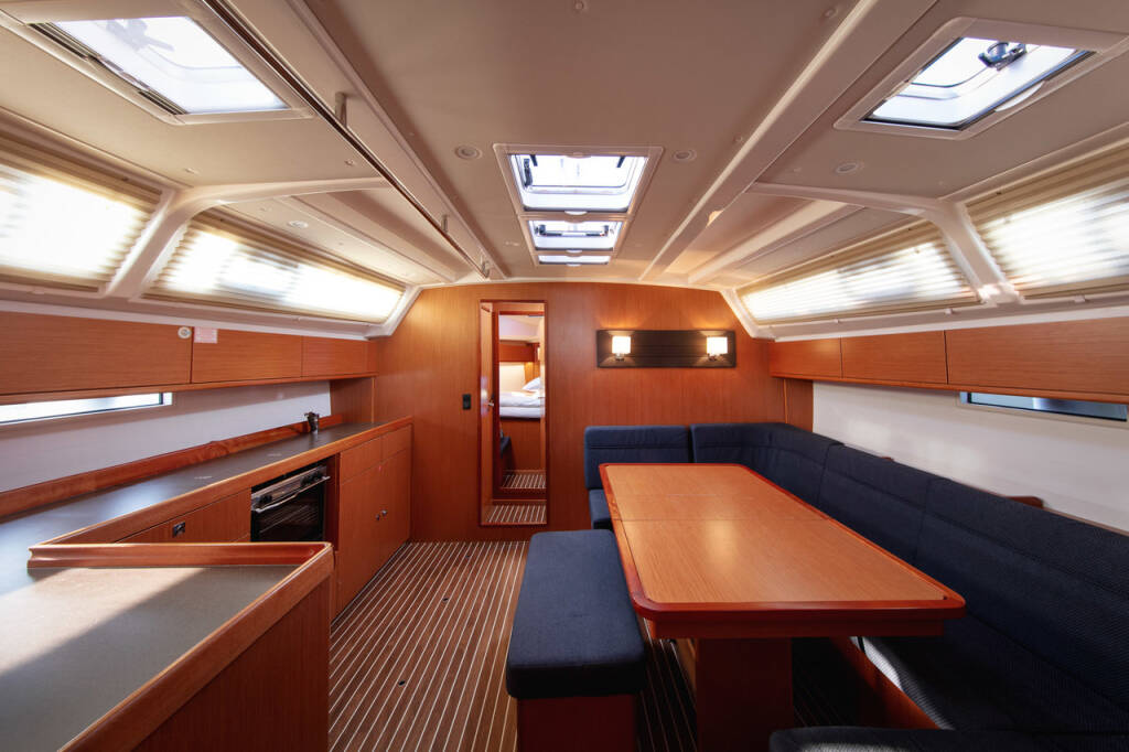 Sailing yacht Bavaria Cruiser 46 Solarić