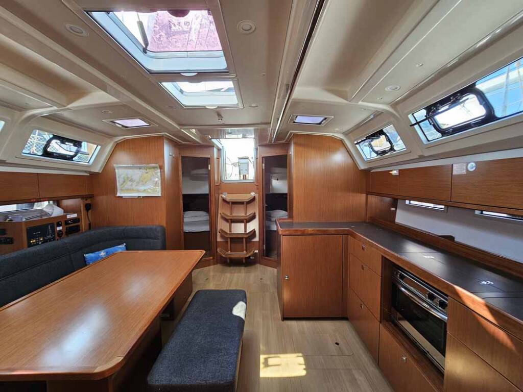 Sailing yacht Bavaria Cruiser 46 Elsa