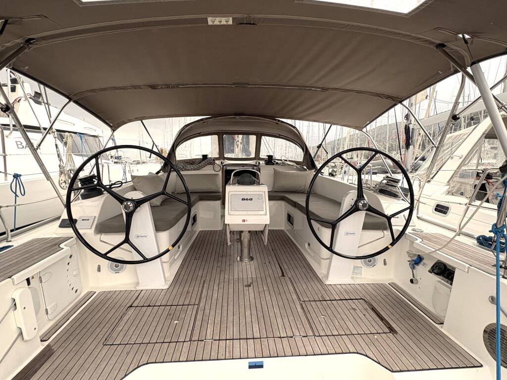 Segelyachten Bavaria Cruiser 46 Sail Betelgeuse