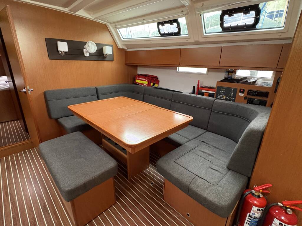 Segelyachten Bavaria Cruiser 46 Sail Betelgeuse