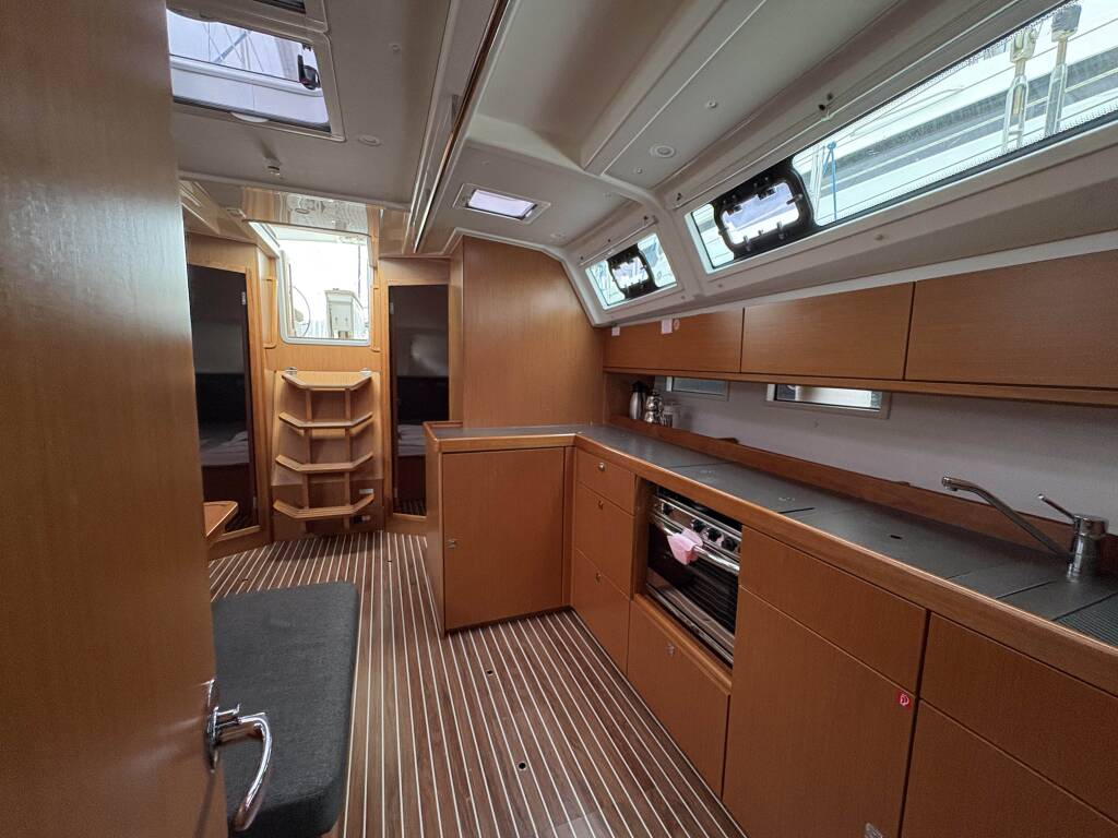 Segelyachten Bavaria Cruiser 46 Sail Betelgeuse