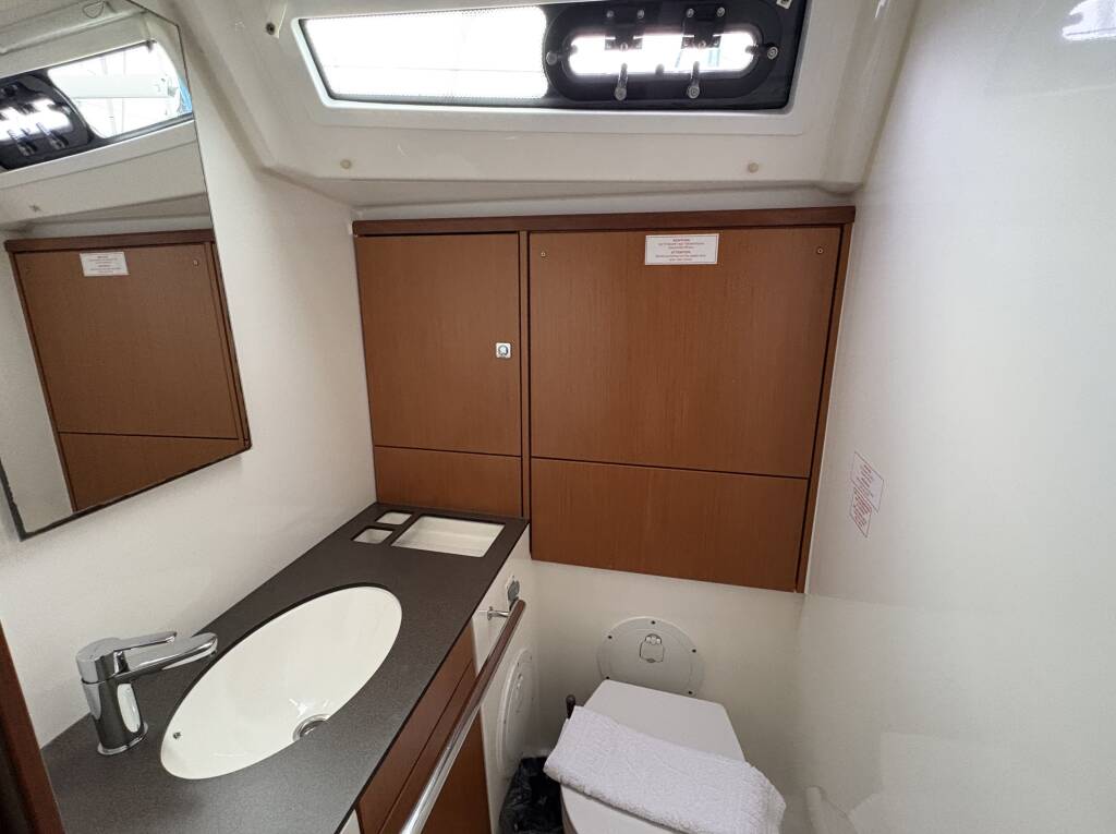 Segelyachten Bavaria Cruiser 46 Sail Betelgeuse