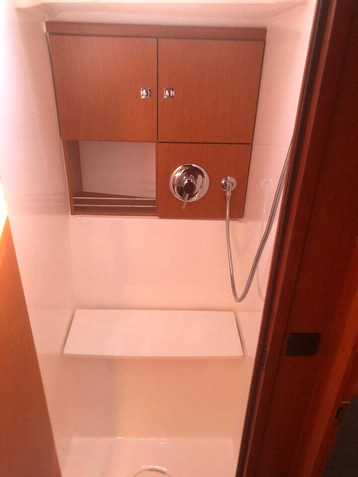 Sailing yacht Bavaria Cruiser 46 Batukaan