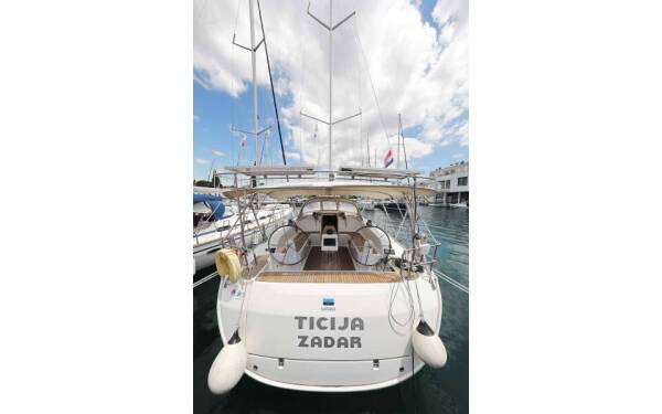 Bavaria Cruiser 46 ECONOMY Marina Zadar (ex. Tankerkomerc)