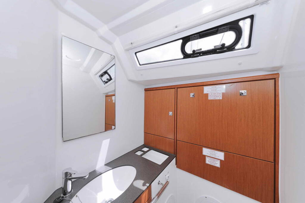 Sailing yacht Bavaria Cruiser 46 Ticija