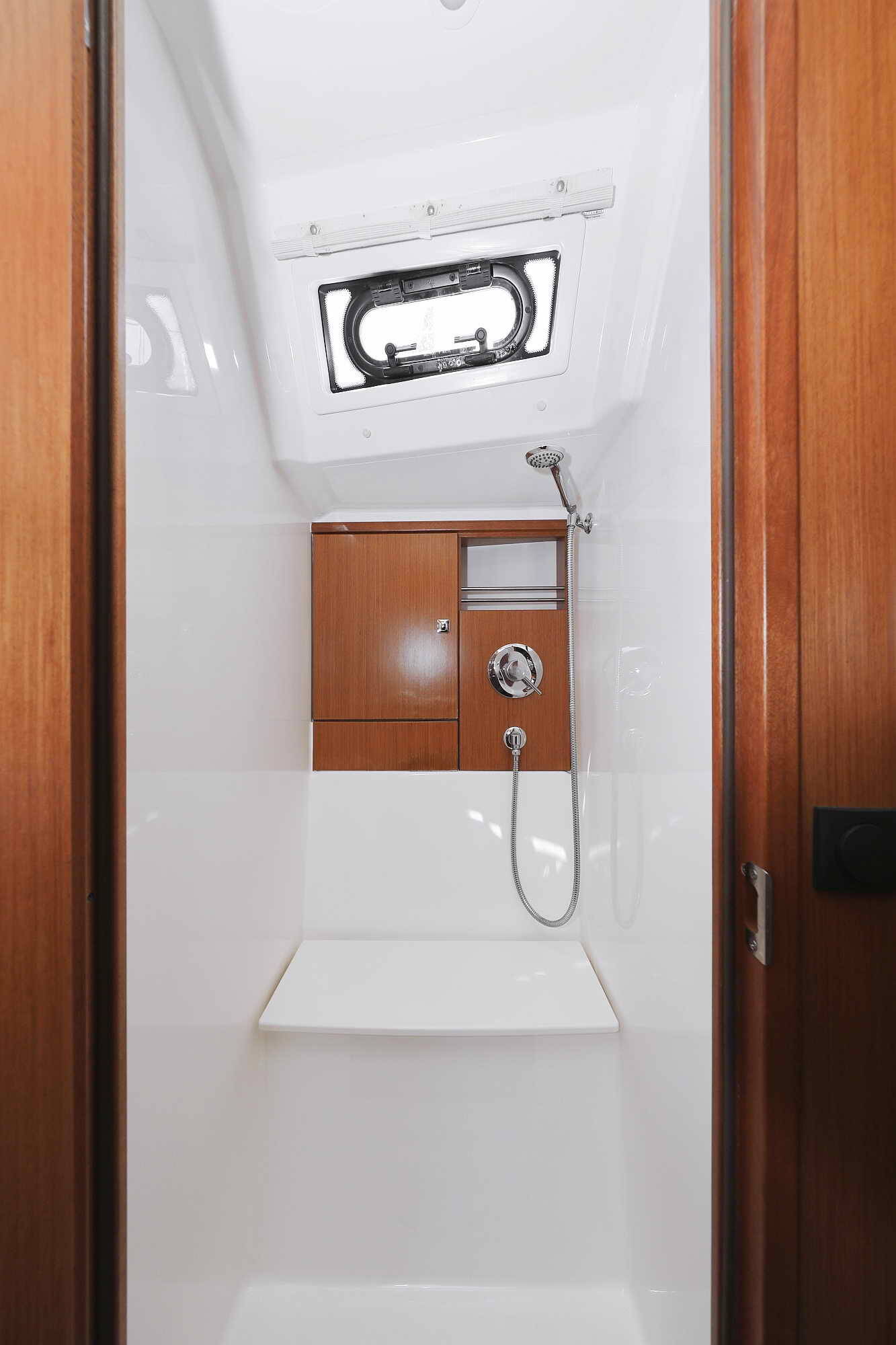 Sailing yacht Bavaria Cruiser 46 Ticija