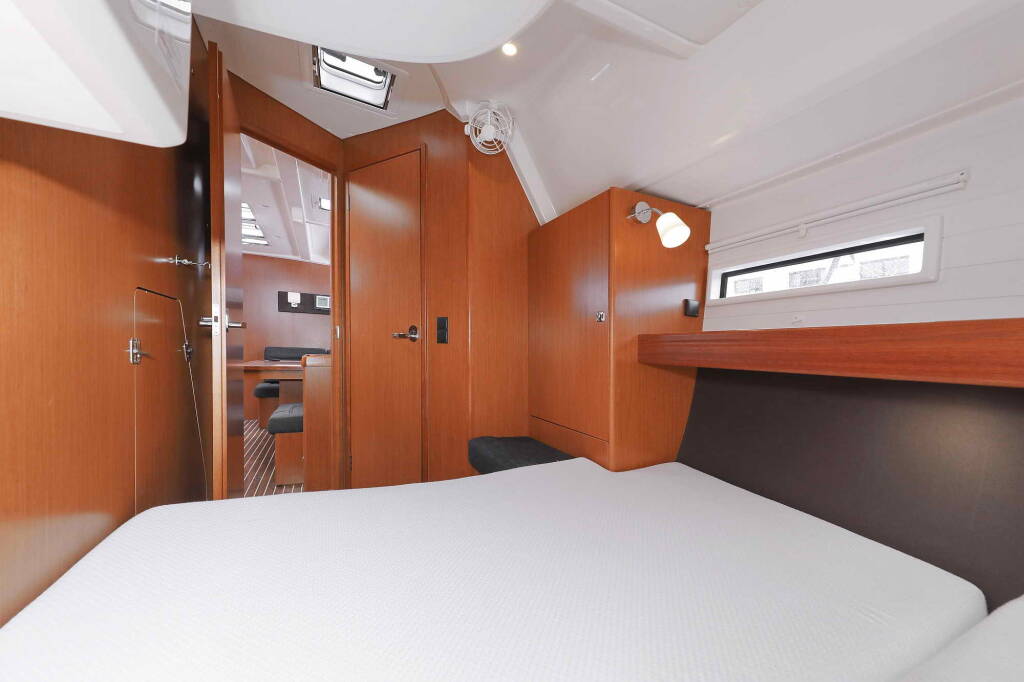 Sailing yacht Bavaria Cruiser 46 Ticija