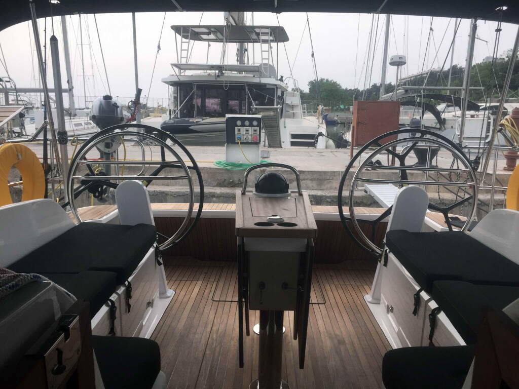 Sailing yacht Bavaria Cruiser 46 ECONOMY