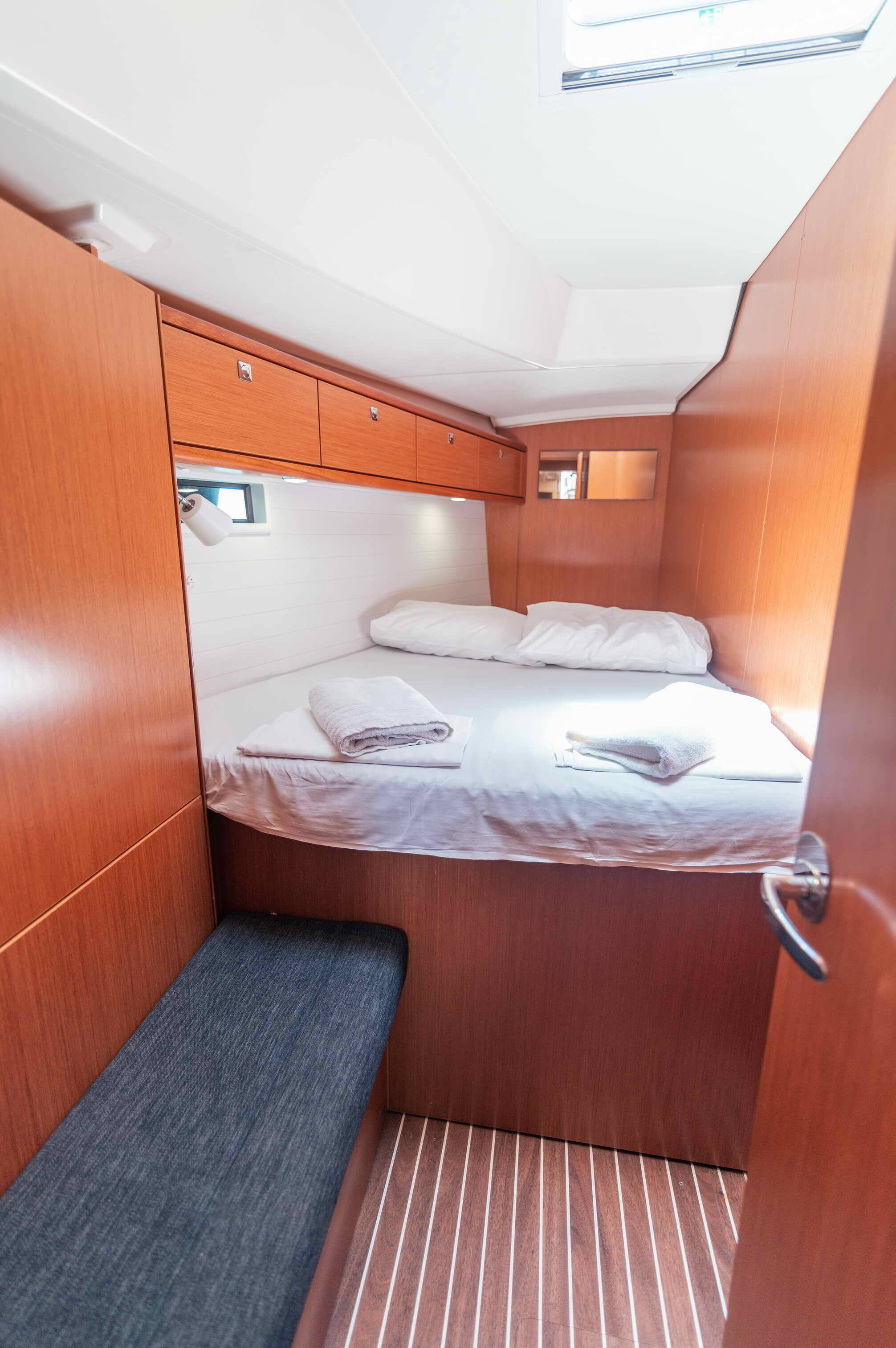 Sailing yacht Bavaria Cruiser 46 ECONOMY