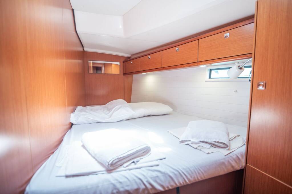 Sailing yacht Bavaria Cruiser 46 Alexaster