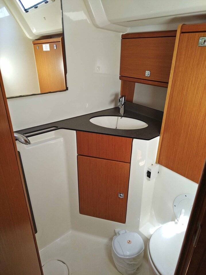 Sailing yacht Bavaria Cruiser 46 ECONOMY