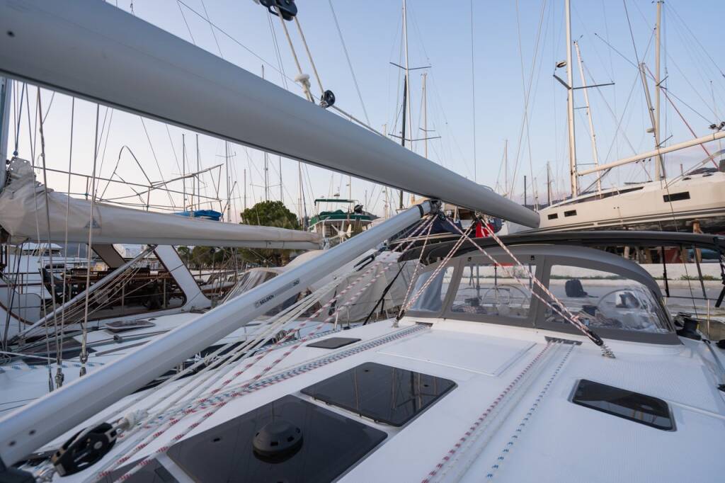 Segelyachten Bavaria Cruiser 46 Classy