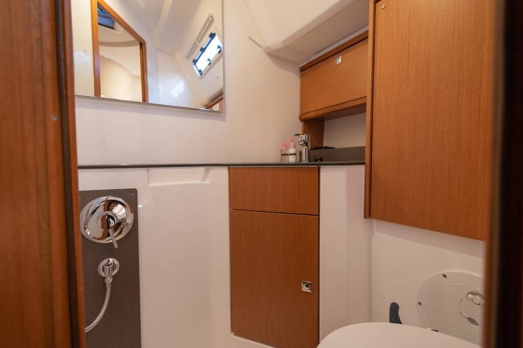 Segelyachten Bavaria Cruiser 46 Classy
