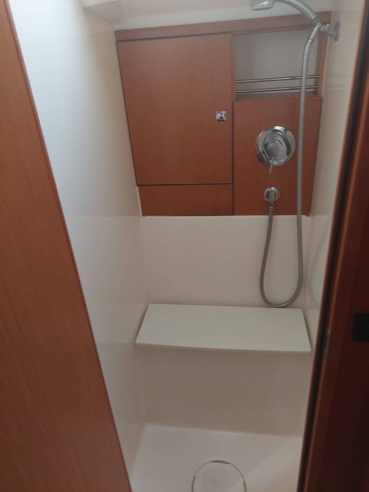 Sailing yacht Bavaria Cruiser 46 Lavanta