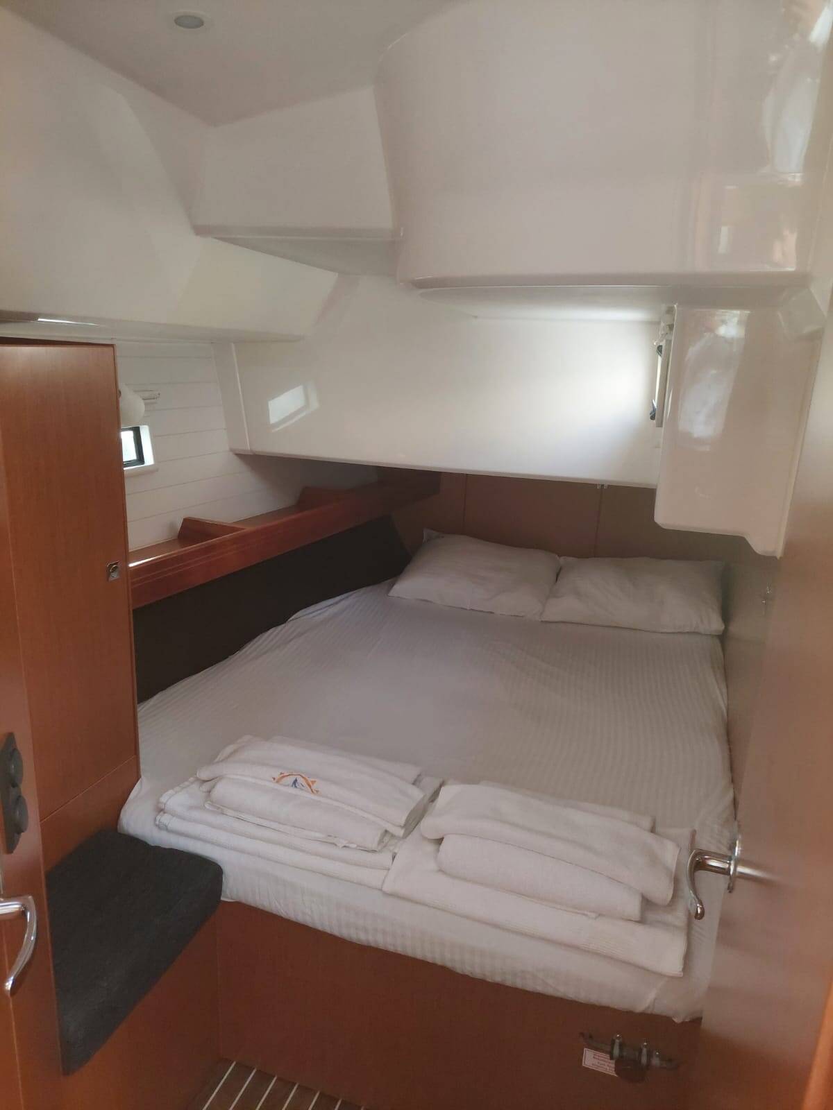 Sailing yacht Bavaria Cruiser 46 Lavanta