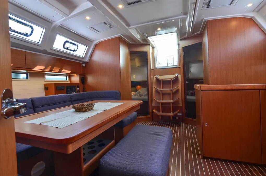 Sailing yacht Bavaria Cruiser 46 Lavanta