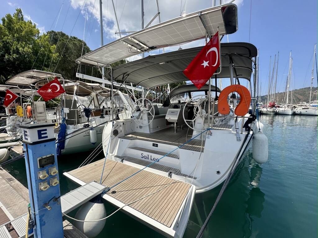 Segelyachten Bavaria Cruiser 46 Sail Leo