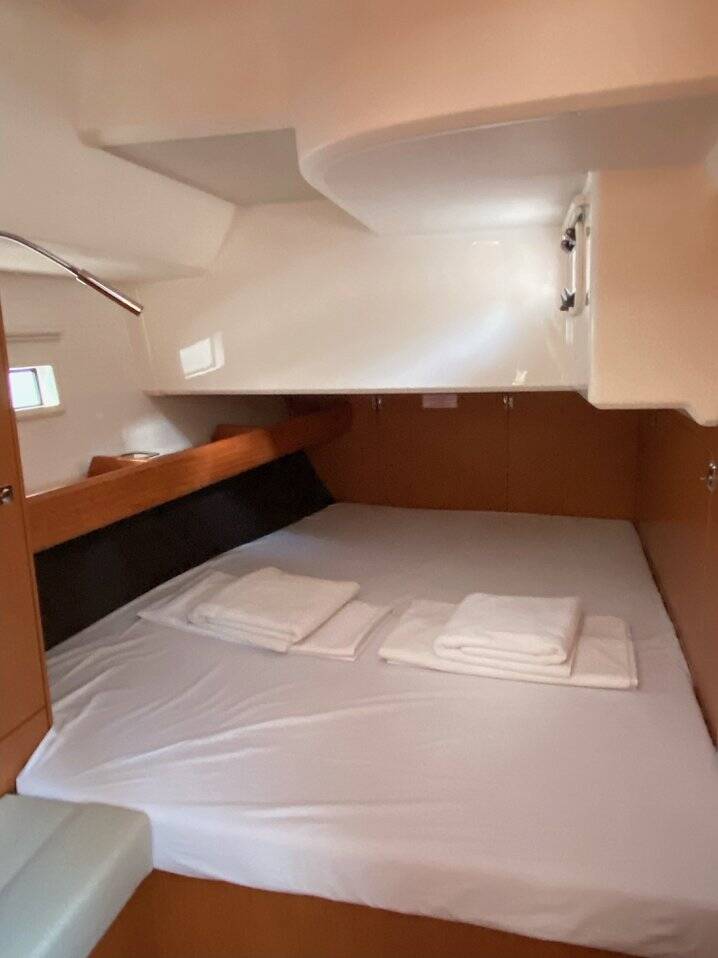 Sailing yacht Bavaria Cruiser 46 Chagla