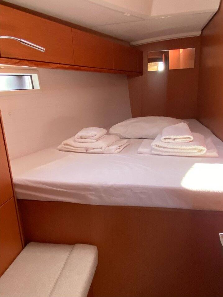 Sailing yacht Bavaria Cruiser 46 Chagla
