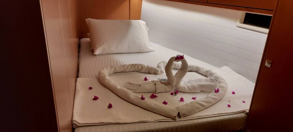 Sailing yacht Bavaria Cruiser 46 Miber Mars