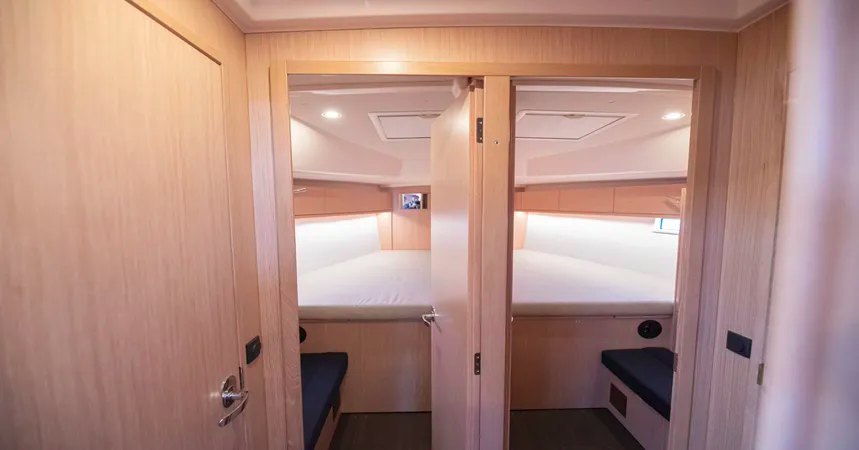 Segelyachten Bavaria Cruiser 46 Blue D