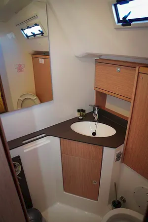 Segelyachten Bavaria Cruiser 46 Blue D