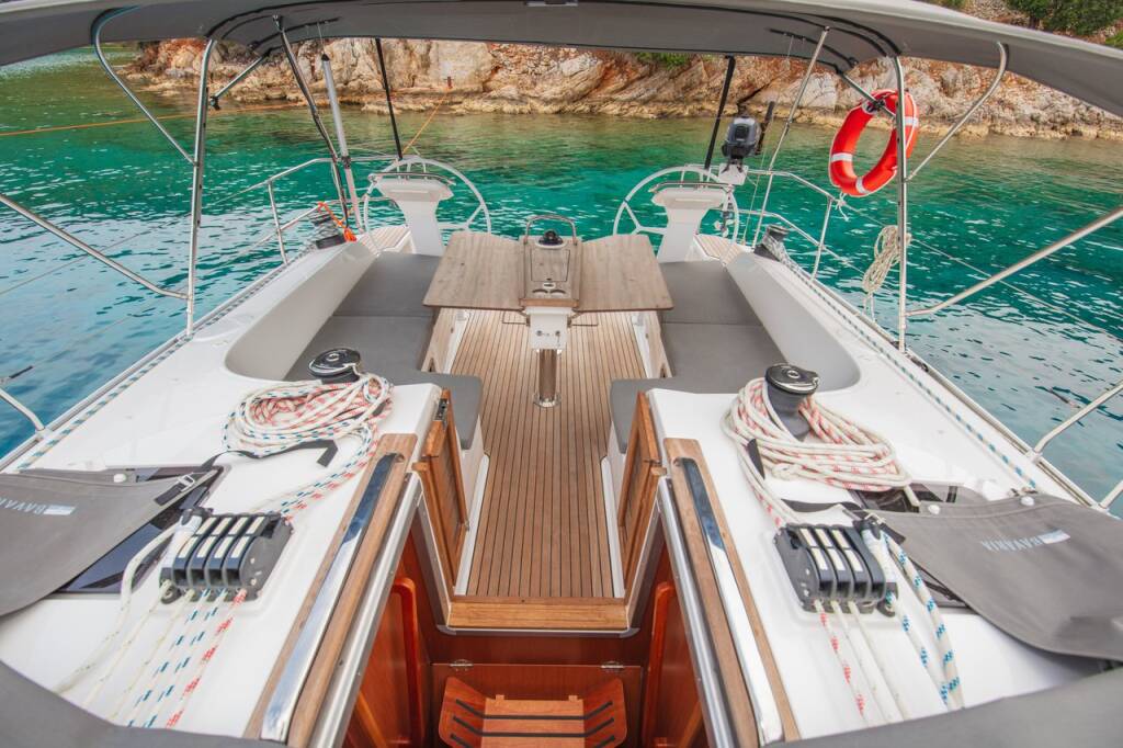 Sailing yacht Bavaria Cruiser 46 Jenga