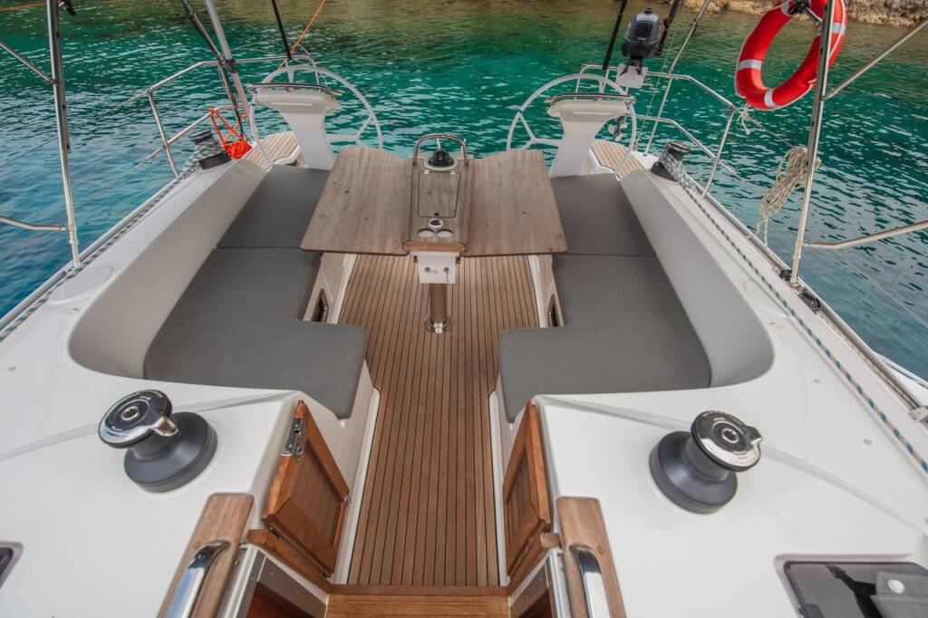 Sailing yacht Bavaria Cruiser 46 Jenga