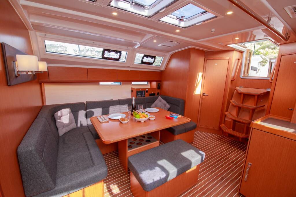 Sailing yacht Bavaria Cruiser 46 Jenga