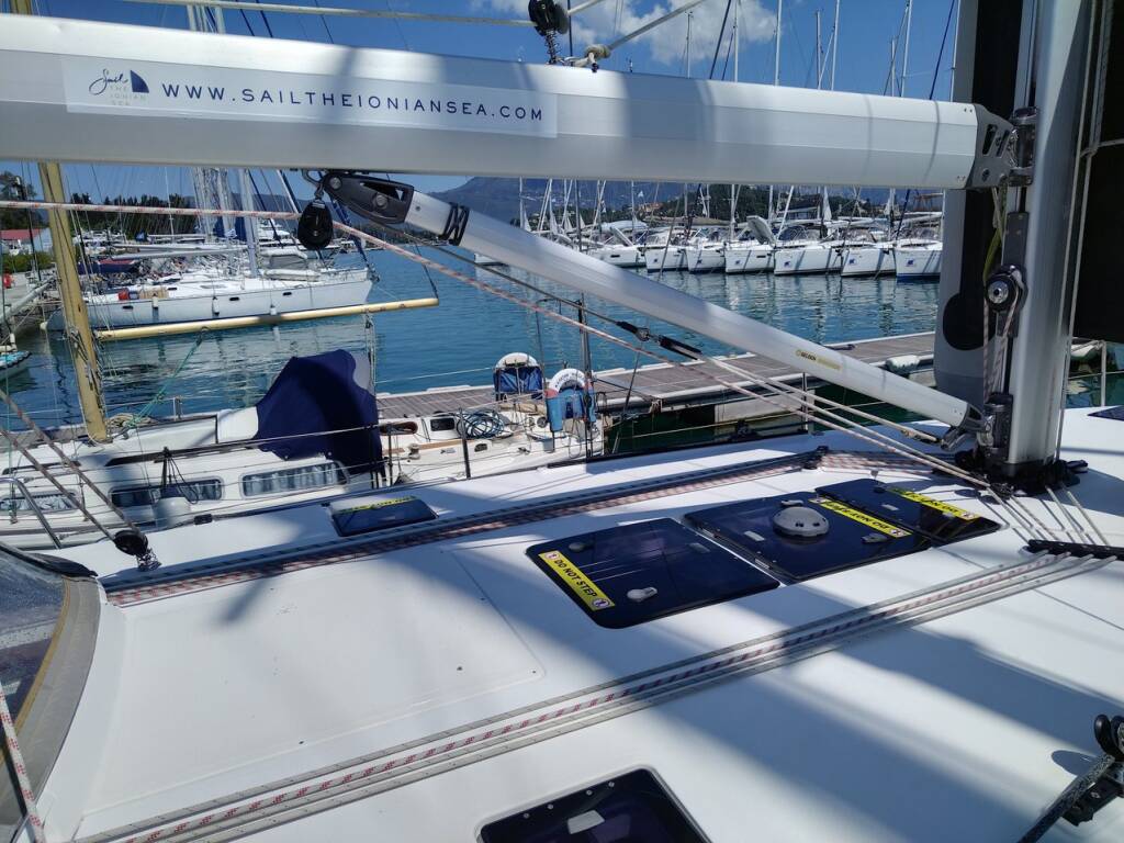 Sailing yacht Bavaria Cruiser 46 Mojito