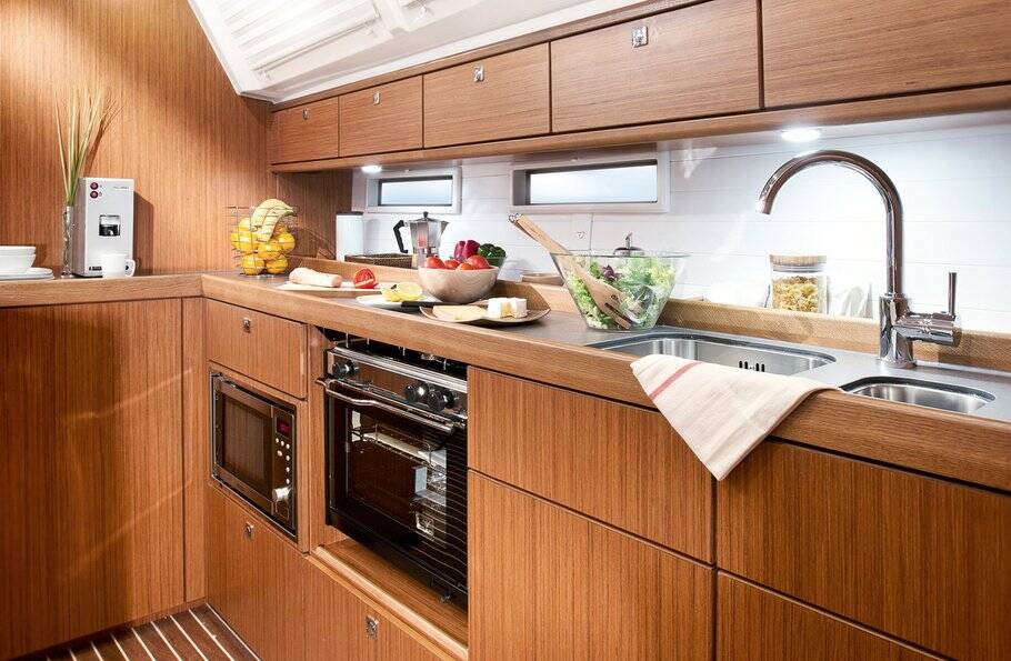 Sailing yacht Bavaria Cruiser 46 Odysseus
