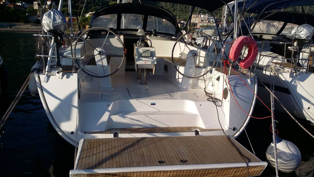 Sailing yacht Bavaria Cruiser 46 Zefyros