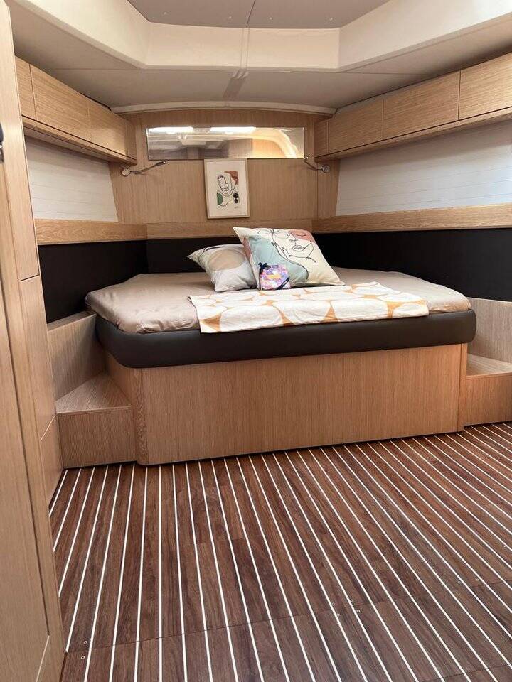 Sailing yacht Bavaria Cruiser 46 Life Is Beautiful
