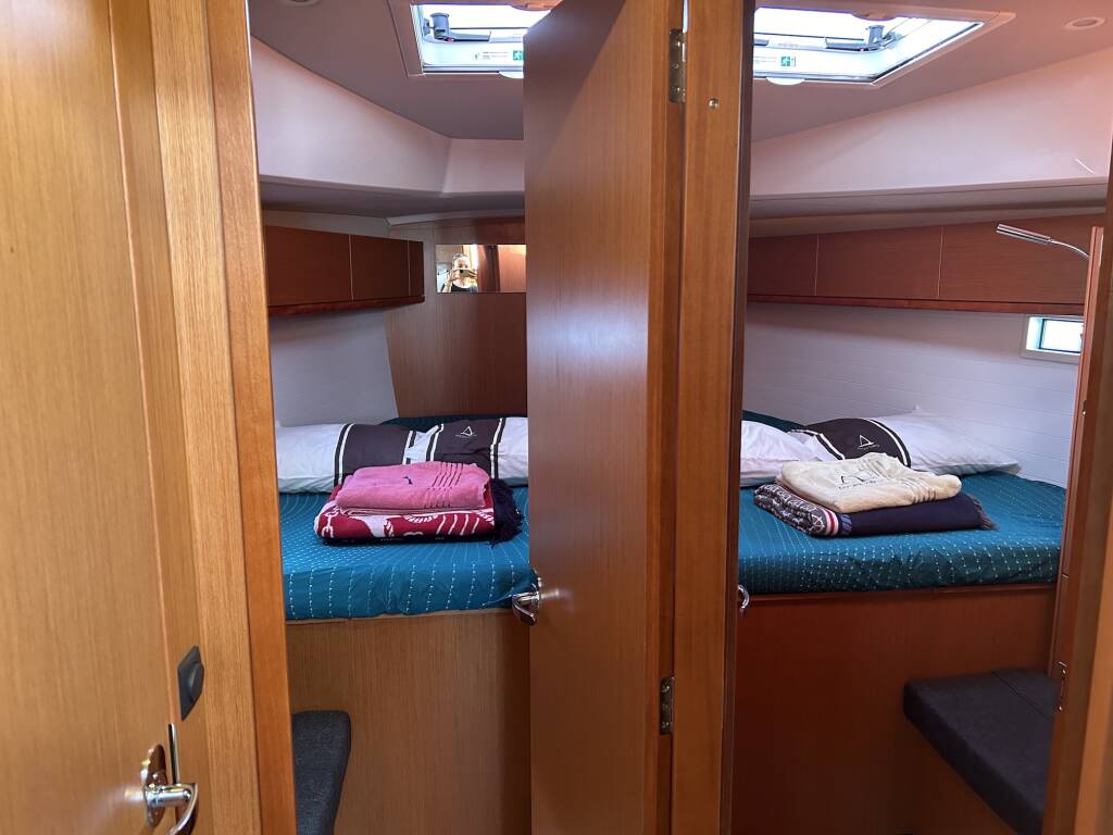 Sailing yacht Bavaria Cruiser 46 Suncity 5
