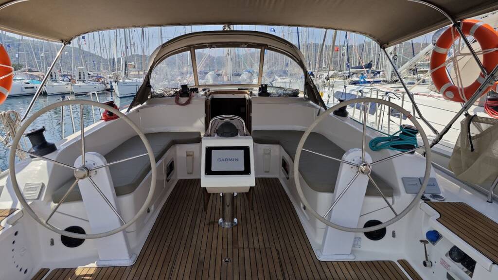 Sailing yacht Bavaria Cruiser 46 Simba