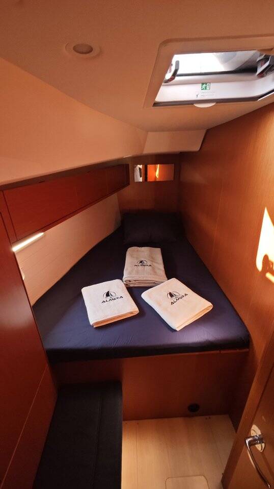 Sailing yacht Bavaria Cruiser 46 Simba