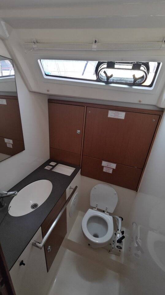 Sailing yacht Bavaria Cruiser 46 Simba