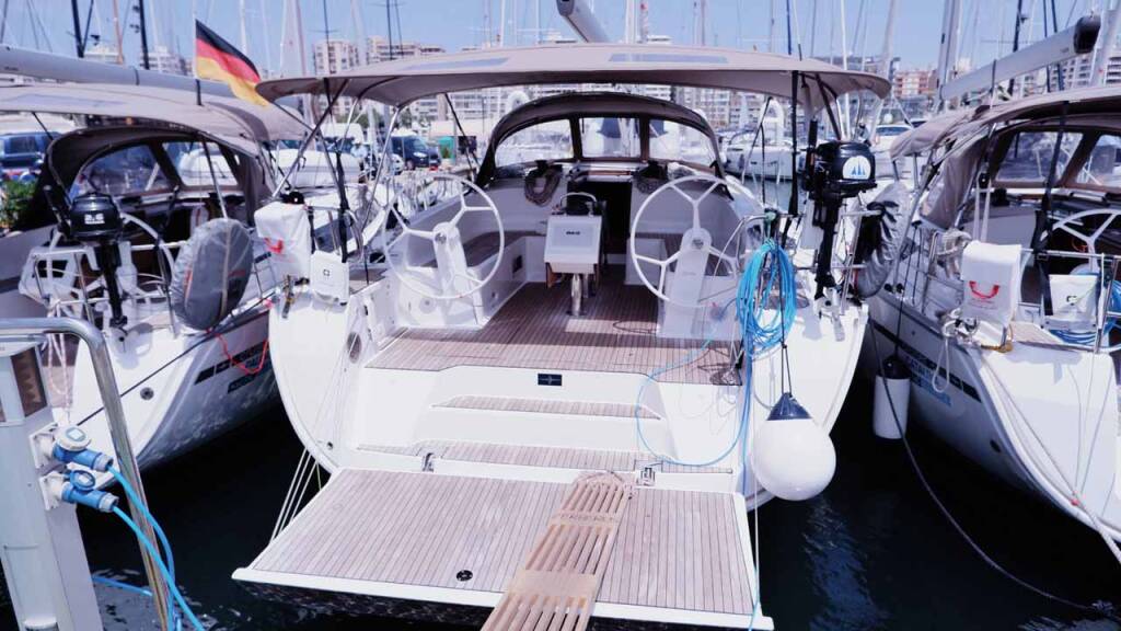 Sailing yacht Bavaria Cruiser 46 Zerberus