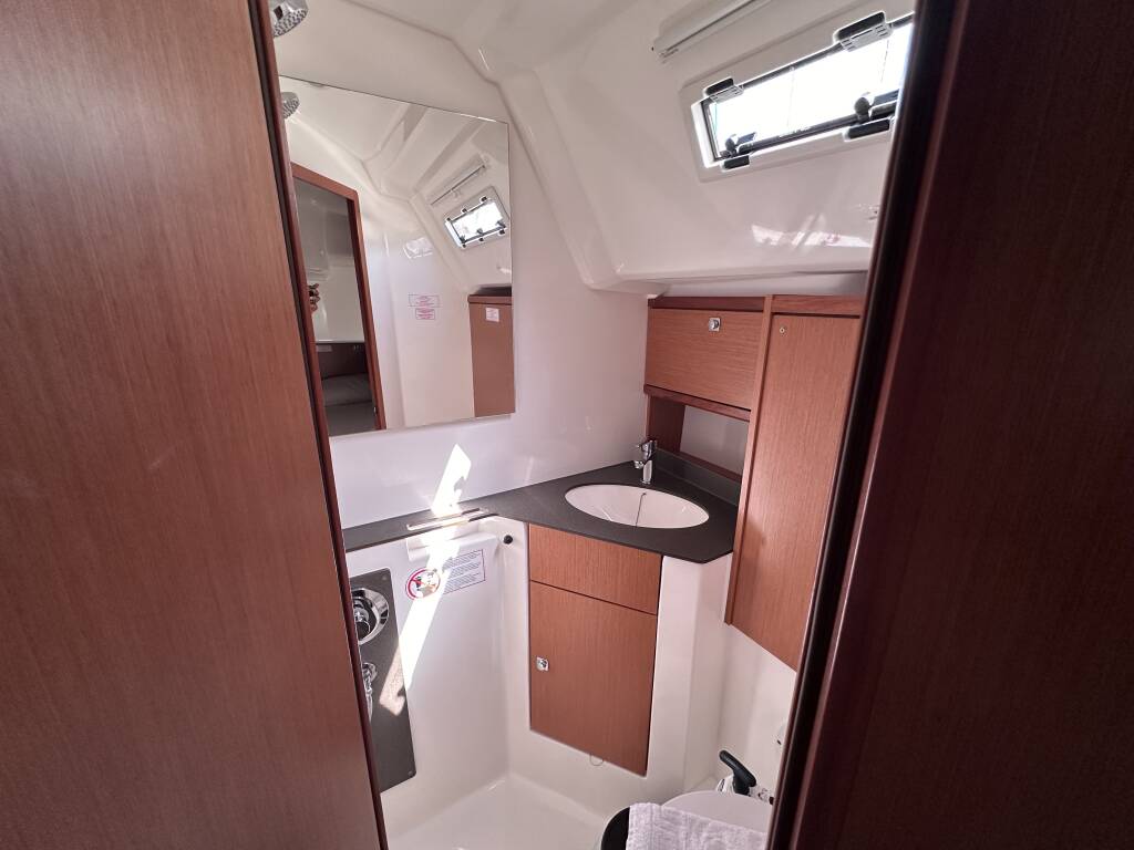 Segelyachten Bavaria Cruiser 46 Sail Venus