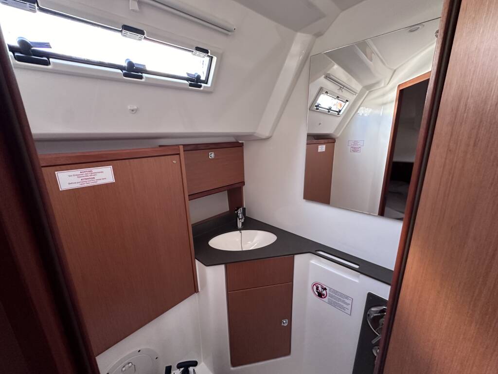 Segelyachten Bavaria Cruiser 46 Sail Venus