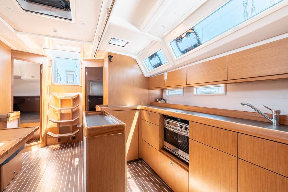 Sailing yacht Bavaria Cruiser 46 Fedra