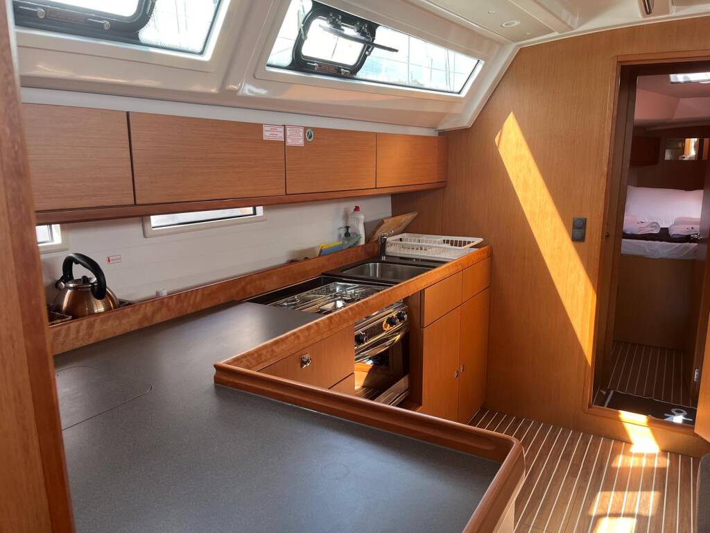 Segelyachten Bavaria Cruiser 46 Dragut L