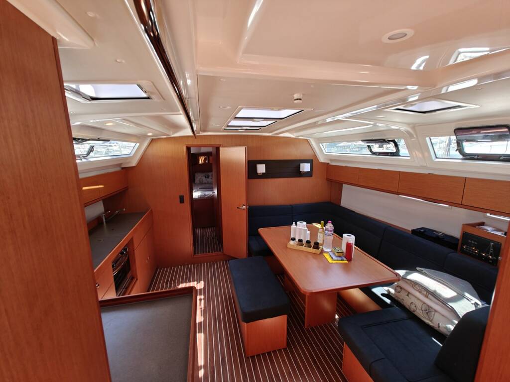 Sailing yacht Bavaria Cruiser 46 Marlin 1