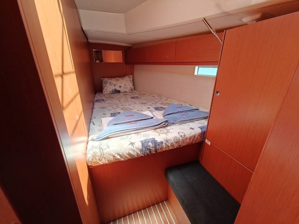Sailing yacht Bavaria Cruiser 46 Marlin 1