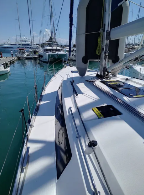 Sailing yacht Bavaria Cruiser 46 Mojito